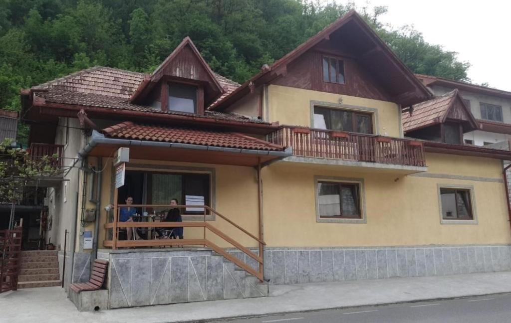 Casa Dina Hotel Băile Herculane Buitenkant foto