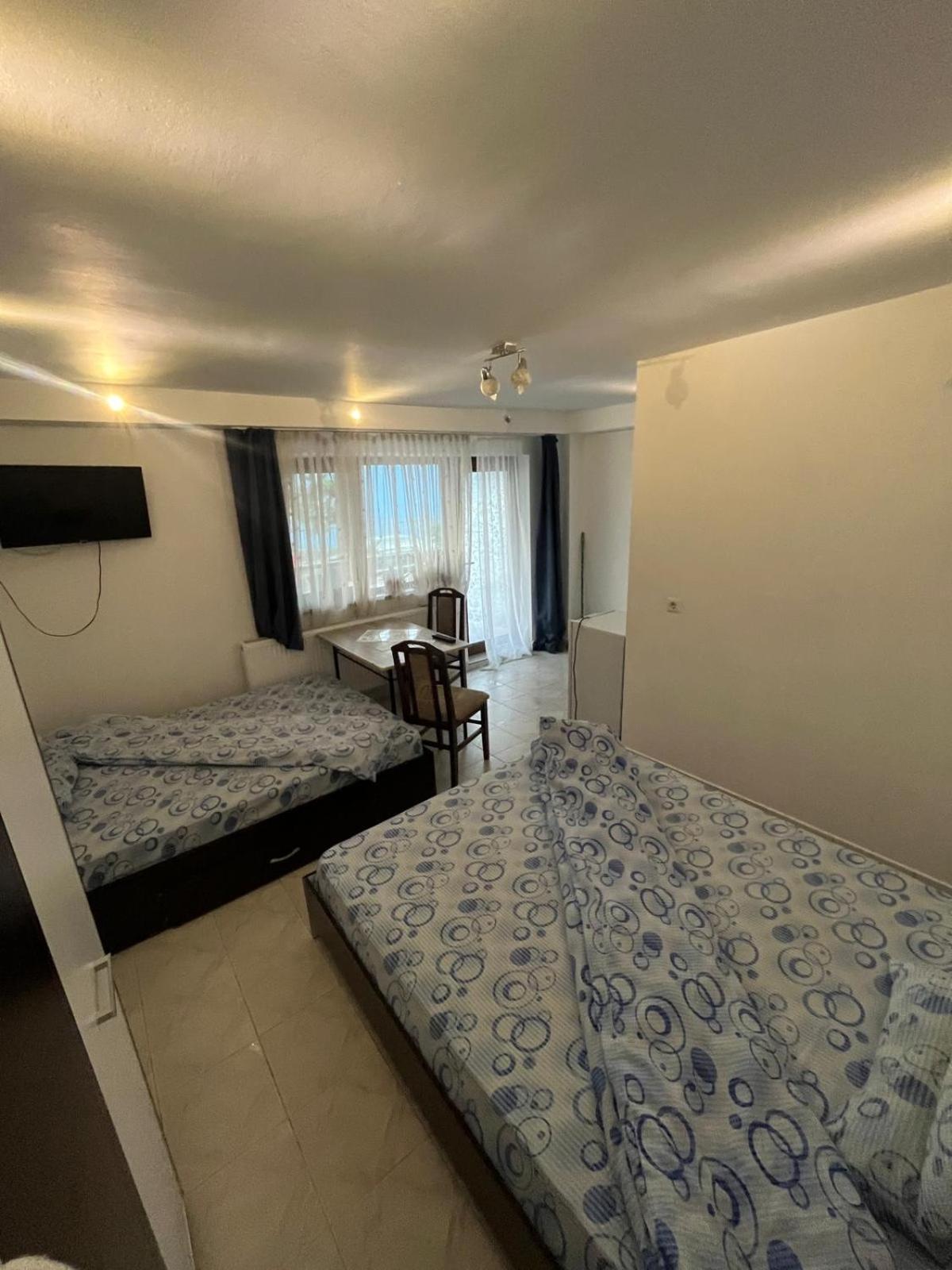 Casa Dina Hotel Băile Herculane Buitenkant foto